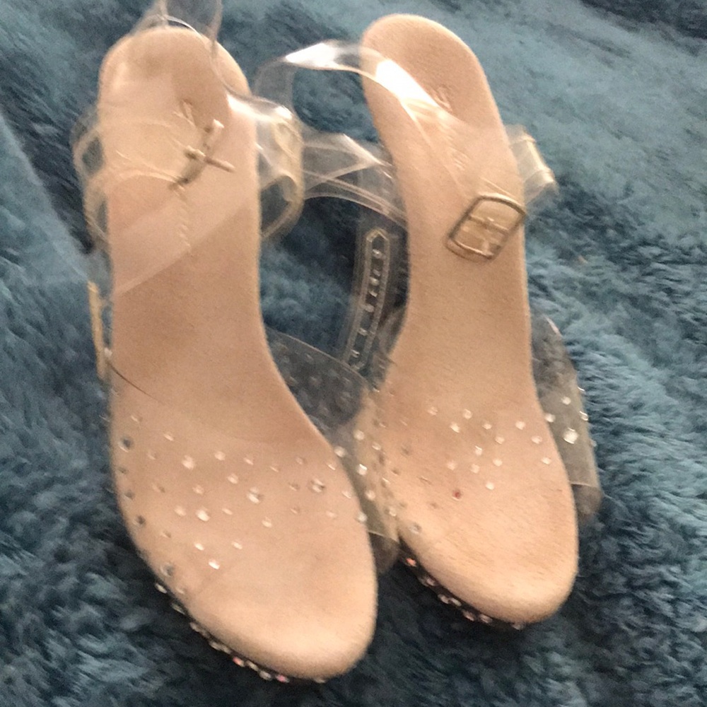 Completion heels